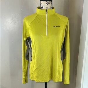 Columbia Quarter Zip Long Sleeve Top